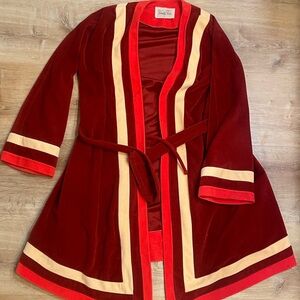 Vintage 70s Vanity Fair robe